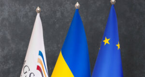 Міжнародні символи єдності: шлях до створення прапора планети Земля